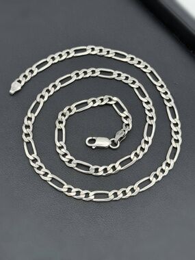 Italy 925 Sterling Silver solid Figaro Chain Necklace 20.5” 6mm